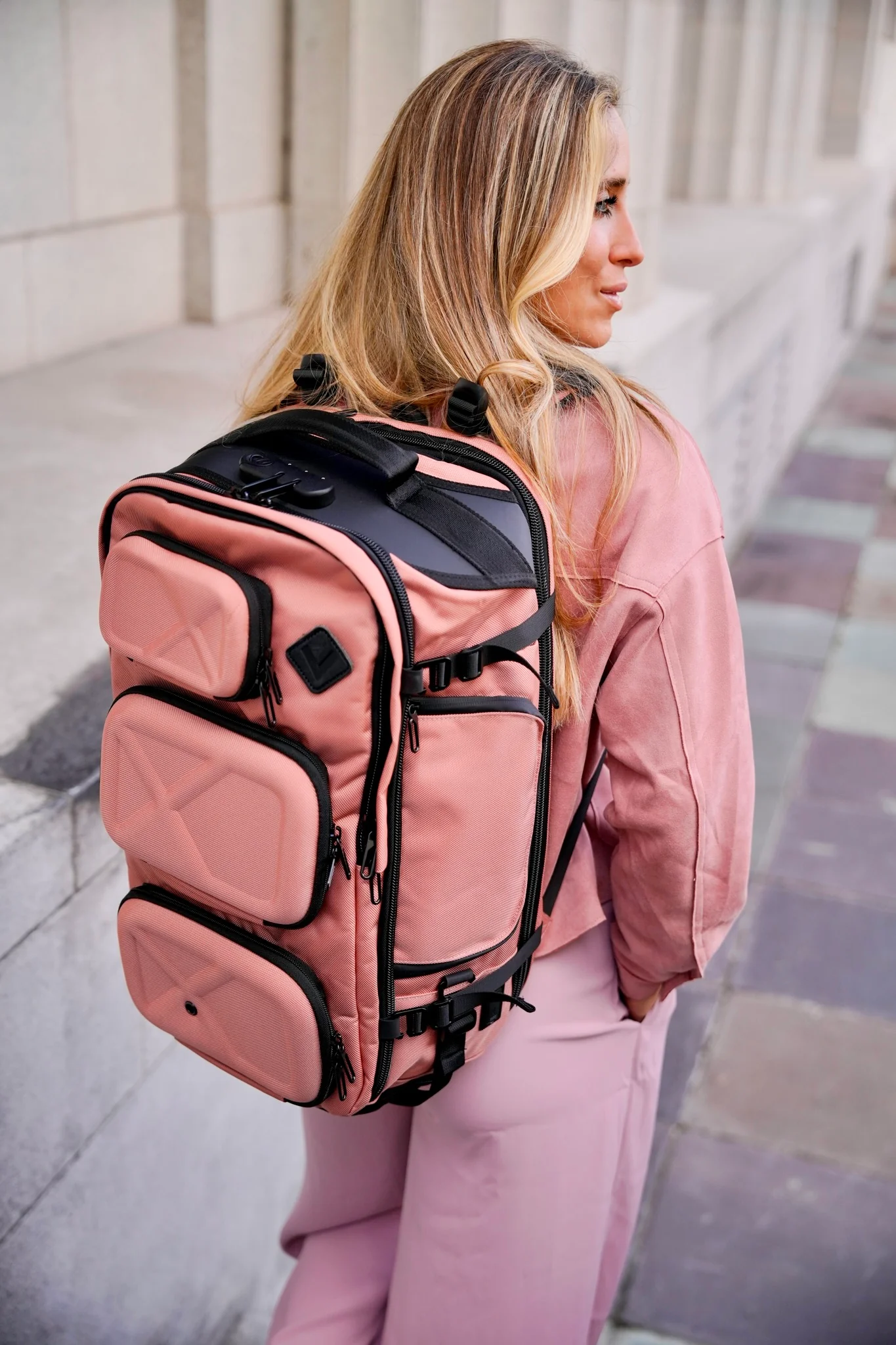 The Backpack Islanders Savvy BLUSH - Image 14