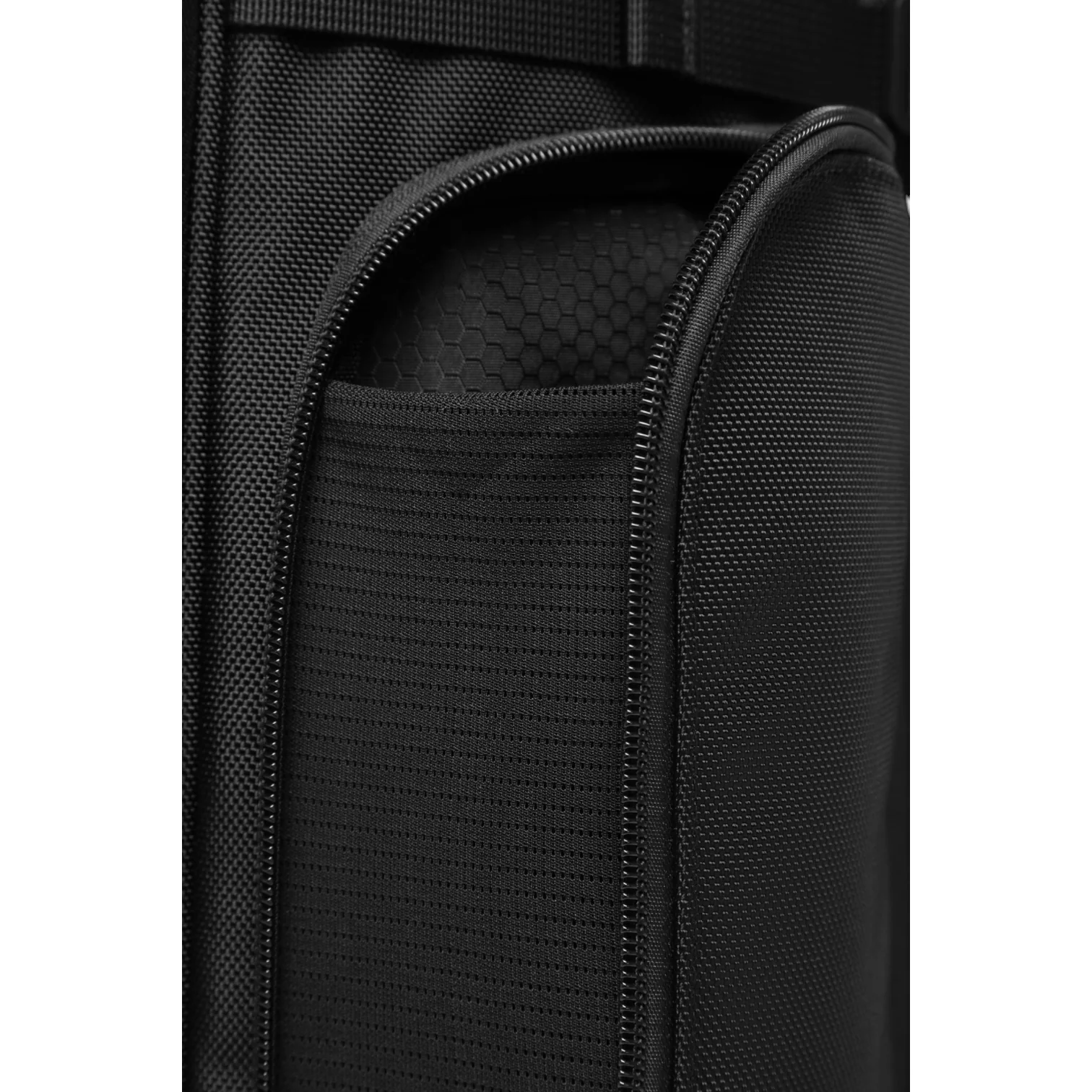 The Savvy ROLLERPACK - Image 54