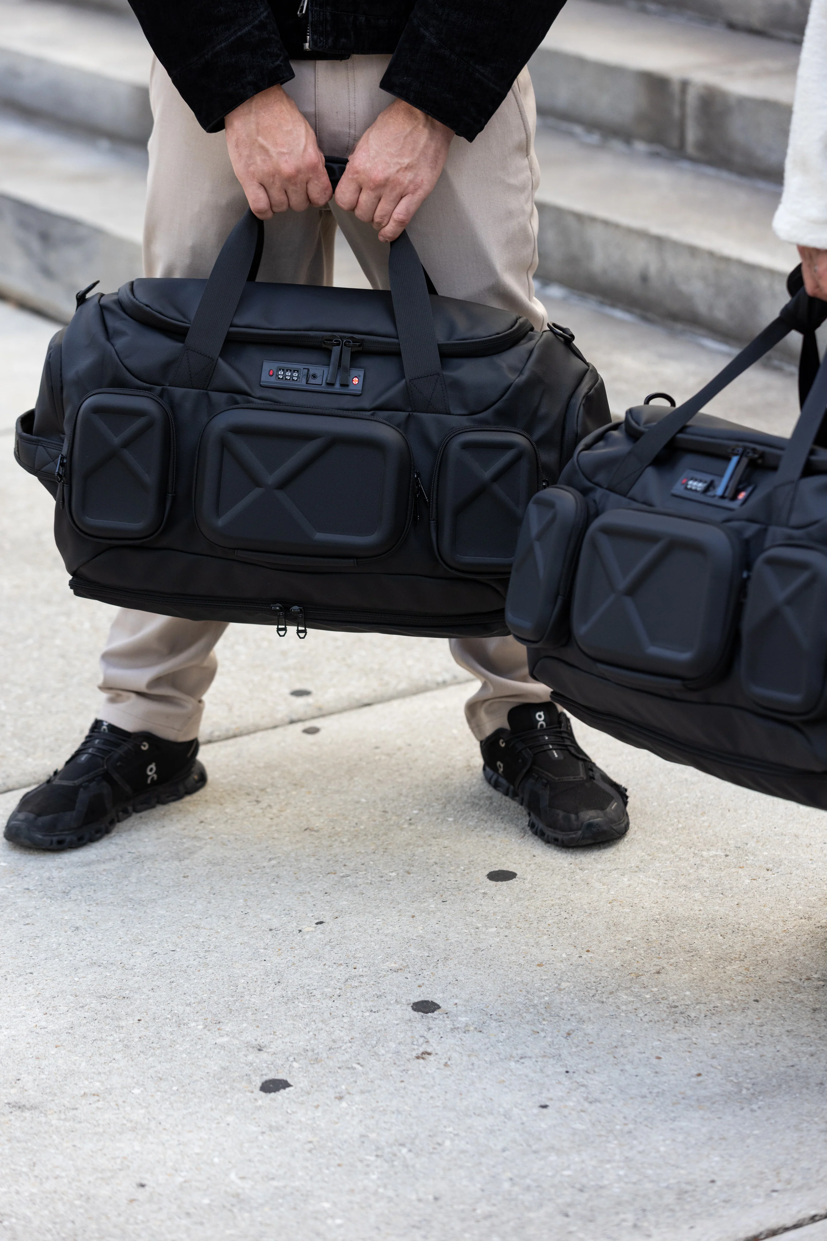 The Savvy DuffelPack SLEEK - Image 26